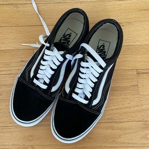 EUC Vans Old Skool